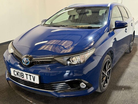 Toyota Auris 1.8 Auris Design HEV VVT-i CVT 5dr 1
