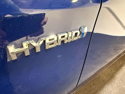 Toyota Auris 1.8 Auris Design HEV VVT-i CVT 5dr 53