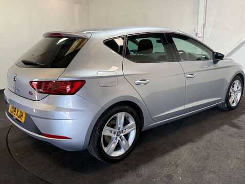 SEAT Leon 1.5 Leon FR TSI Evo 5dr 4