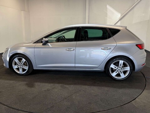 SEAT Leon 1.5 Leon FR TSI Evo 5dr 3