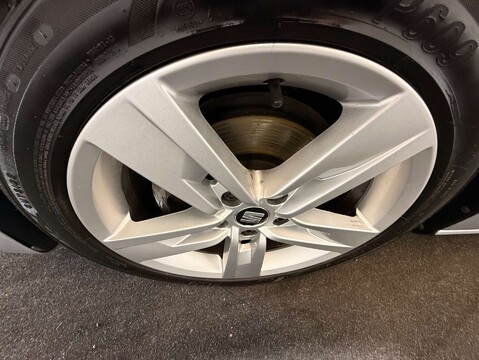 SEAT Leon 1.5 Leon FR TSI Evo 5dr 56