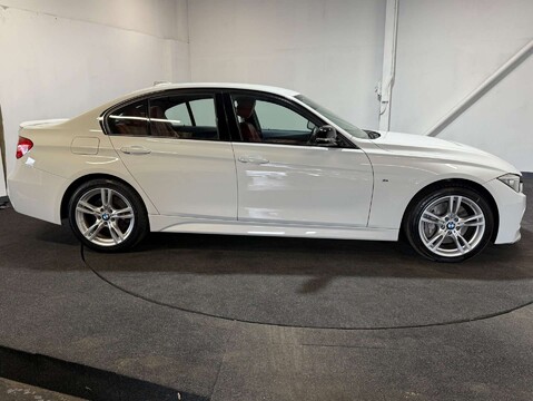 BMW 3 Series 3.0 335d M Sport Saloon 4dr Diesel Auto xDrive Euro 6 (s/s) (313 ps) 8