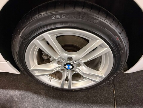 BMW 3 Series 3.0 335d M Sport Saloon 4dr Diesel Auto xDrive Euro 6 (s/s) (313 ps) 41