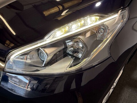Peugeot 208 1.2 208 Active S/S Semi-Auto 5dr 53