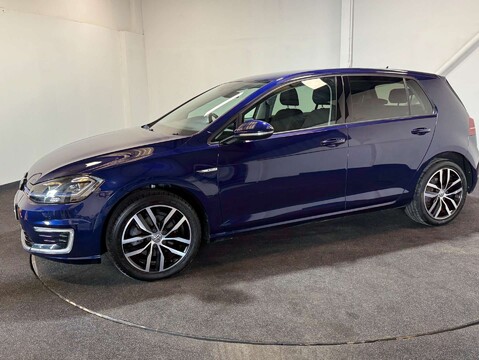 Volkswagen Golf e-Golf 5dr 2