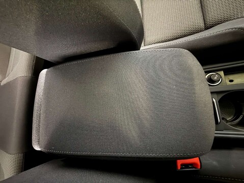 Volkswagen Golf e-Golf 5dr 32