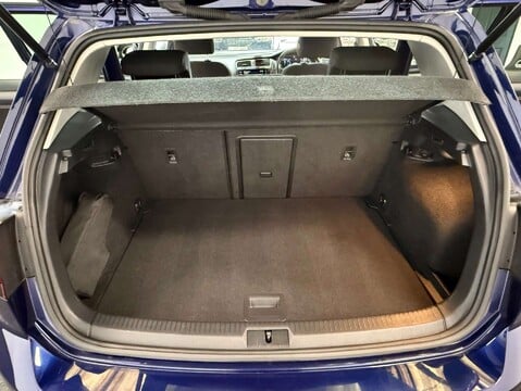 Volkswagen Golf e-Golf 5dr 40