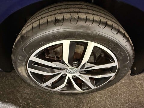 Volkswagen Golf e-Golf 5dr 42