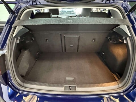 Volkswagen Golf e-Golf 5dr 44