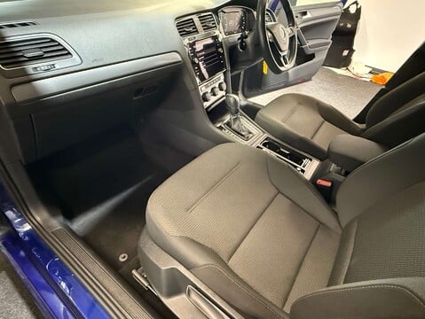 Volkswagen Golf e-Golf 5dr 48