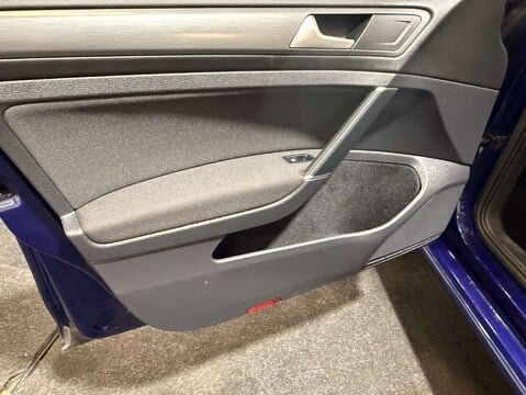 Volkswagen Golf e-Golf 5dr 49