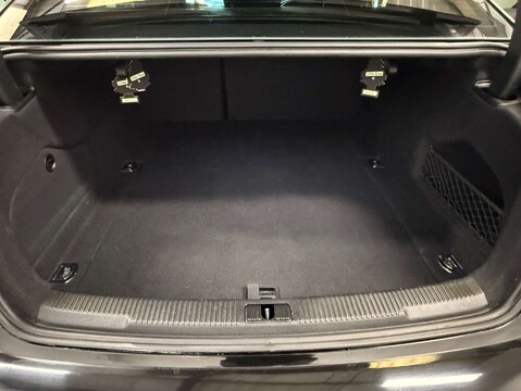 Audi A6 2.0 A6 SE Executive TDI Ultra Semi-Auto 4dr 46