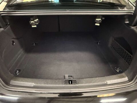 Audi A6 2.0 A6 SE Executive TDI Ultra Semi-Auto 4dr 46