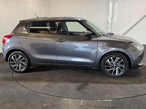 Suzuki Swift 1.2 Swift SZ-l DualJet MHEV 5dr 4