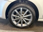 Volkswagen Polo 1.0 Polo SE Design 5dr 39