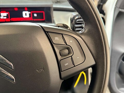 Citroen C4 Cactus 1.6 C4 Cactus Flair Blue HDi S/S Semi-Auto 5dr 19