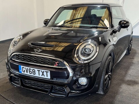 Mini Hatch 2.0 Cooper S Sport Auto 3dr 1