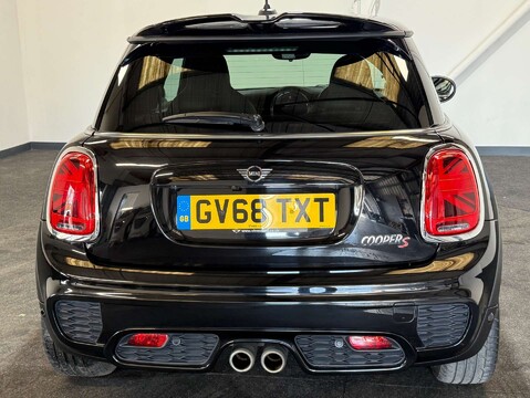 Mini Hatch 2.0 Cooper S Sport Auto 3dr 3