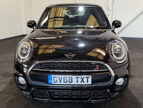 Mini Hatch 2.0 Cooper S Sport Auto 3dr 9