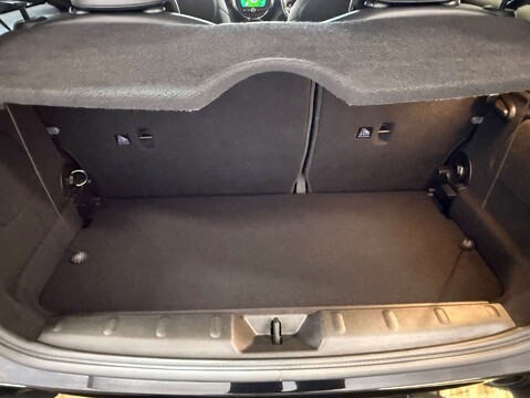 Mini Hatch 2.0 Cooper S Sport Auto 3dr 41