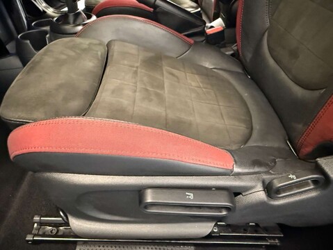 Mini Hatch 2.0 Cooper S Sport Auto 3dr 46