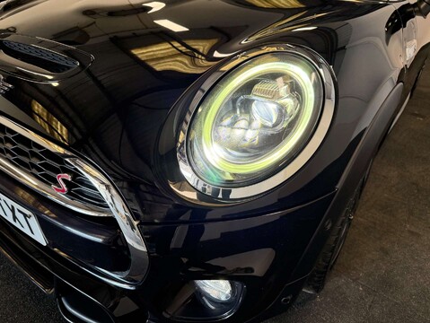 Mini Hatch 2.0 Cooper S Sport Auto 3dr 54