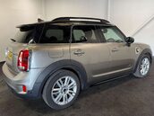 Mini Countryman 1.5 Countryman Cooper S E ALL4 Exclusive Auto 4WD 5dr 4