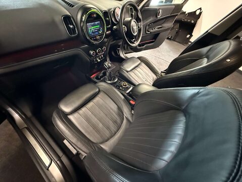 Mini Countryman 1.5 Countryman Cooper S E ALL4 Exclusive Auto 4WD 5dr 45