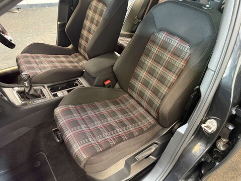 Volkswagen Golf 2.0 Golf GTi Performance 5dr 62