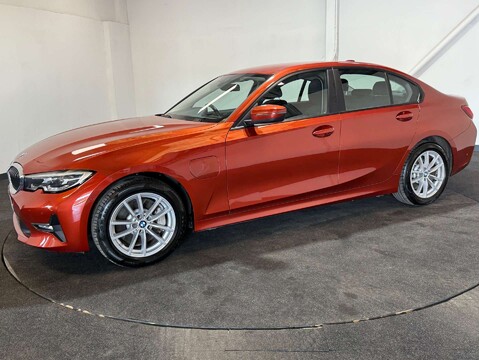 BMW 3 Series 2.0 330e SE Professional Auto 4dr 2