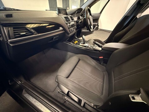 BMW 1 Series 1.5 118I Sport Auto 5dr 50