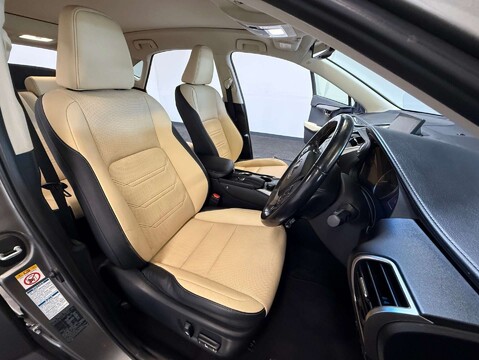 Lexus NX 2.5 NX 300h Luxury CVT 4WD 5dr 14