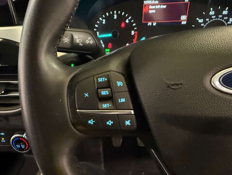 Ford Kuga 1.5 Kuga Zetec EcoBlue 5dr 21