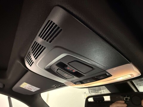 BMW 3 Series 2.0 328i Luxury Auto 5dr 34