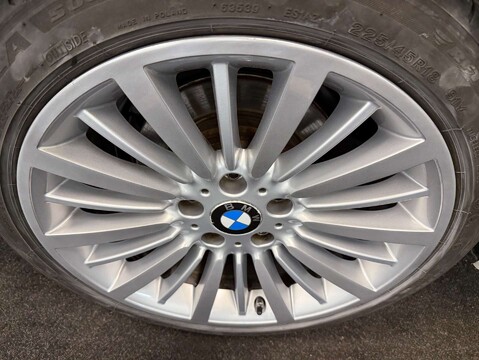 BMW 3 Series 2.0 328i Luxury Auto 5dr 43