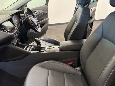 Vauxhall Insignia 1.6 Insignia Elite Nav ecoTec TD 5dr 43