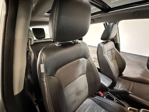Suzuki Vitara 1.6 Vitara SZ5 Urban Allgrip Auto 4WD 5dr 15