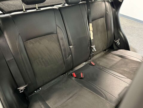 Suzuki Vitara 1.6 Vitara SZ5 Urban Allgrip Auto 4WD 5dr 34