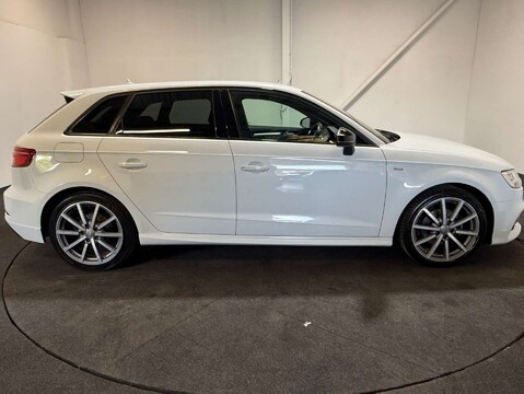 Audi A3 1.5 A3 Sportback Black Edition TFSI S-Tronic 5dr 7