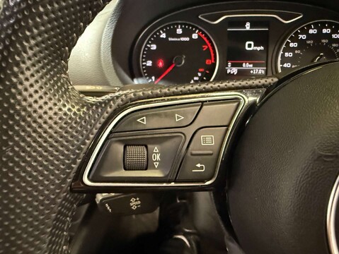 Audi A3 1.5 A3 Sportback Black Edition TFSI S-Tronic 5dr 19