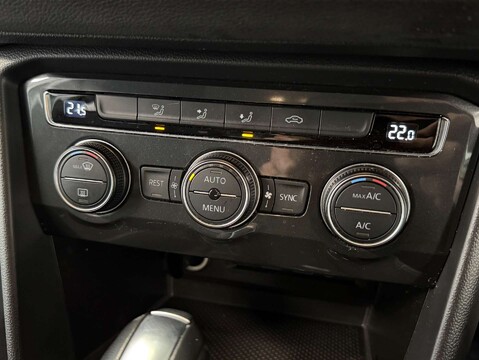 Volkswagen Tiguan 1.5 Tiguan Match TSi Evo Semi-Auto 5dr 48