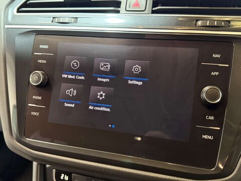 Volkswagen Tiguan 1.5 Tiguan Match TSi Evo Semi-Auto 5dr 49