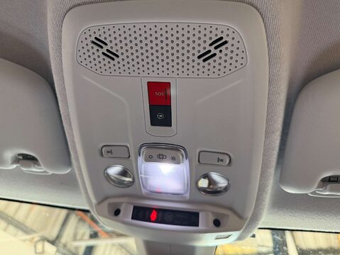 Vauxhall Corsa Corsa E Elite Nav 5dr 29