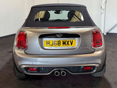 Mini Convertible 2.0 Cooper S 2dr 4