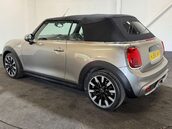 Mini Convertible 2.0 Cooper S 2dr 3