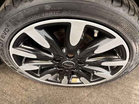 Mini Convertible 2.0 Cooper S 2dr 42