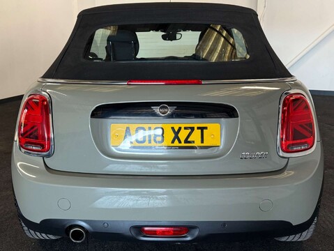 Mini Convertible 1.5 Cooper Auto 2dr 5