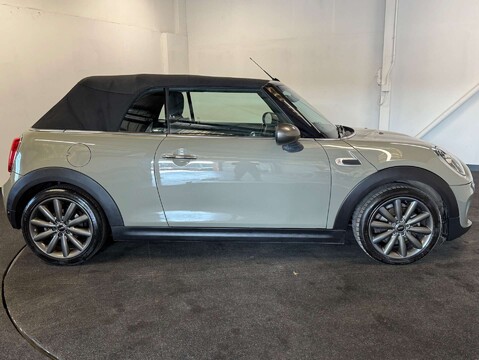 Mini Convertible 1.5 Cooper Auto 2dr 7