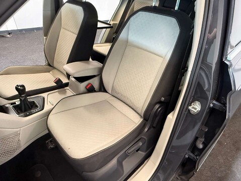 Volkswagen Tiguan 1.4 Tiguan SE Nav TSi BlueMotion Technology 5dr 56