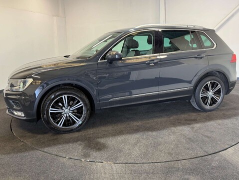 Volkswagen Tiguan 1.4 Tiguan SE Nav TSi BlueMotion Technology 5dr 3